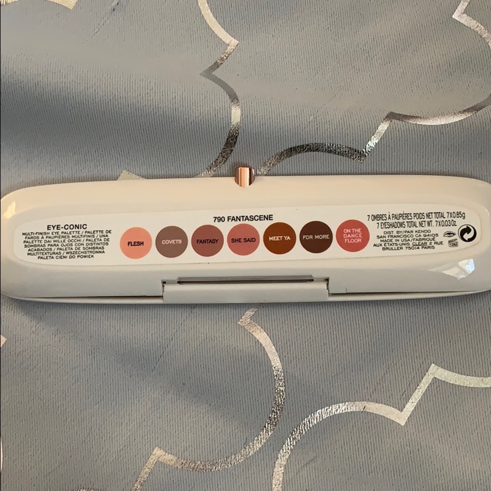 Marc Jacobs eye-conic LIMITED EDITION
